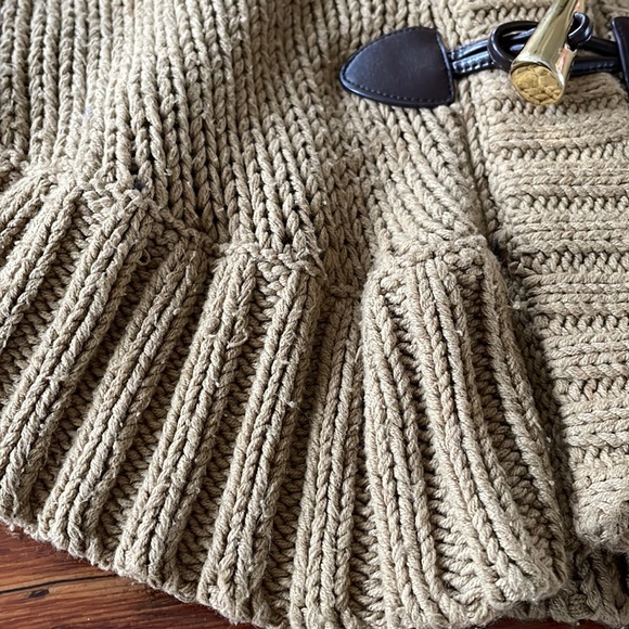 Michael Kors Poncho Cape Cardigan Sweater with zipper & toggles size Medium - Picture 16 of 16